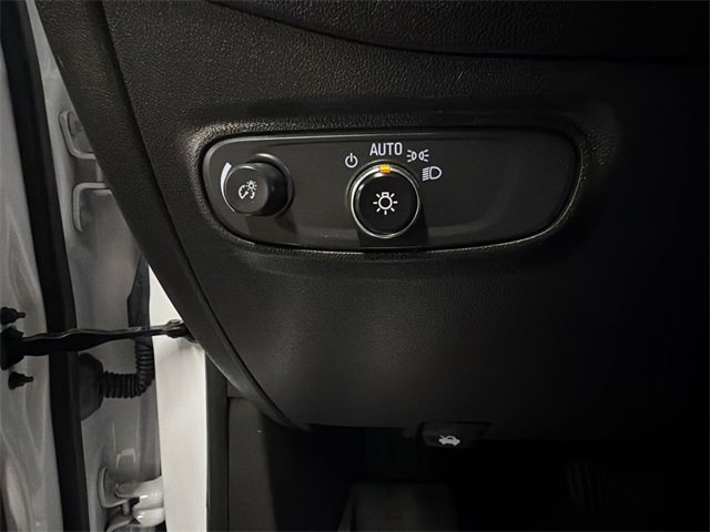 Certified 2024 Chevrolet Equinox LT w/ LPO, Floor Liner Package image 18