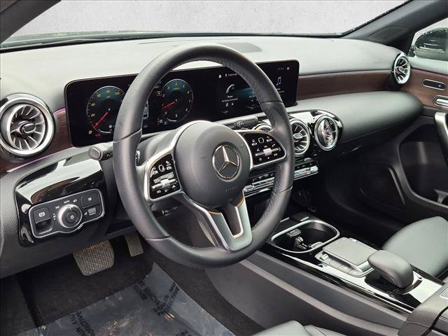 Used 2022 Mercedes-Benz A 220 4MATIC image 10