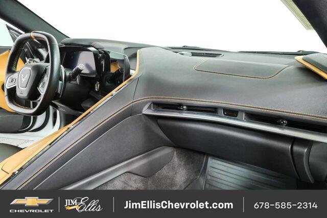 Used 2022 Chevrolet Corvette Stingray Preferred Conv w/ Z51 Performance Package RWD image 21