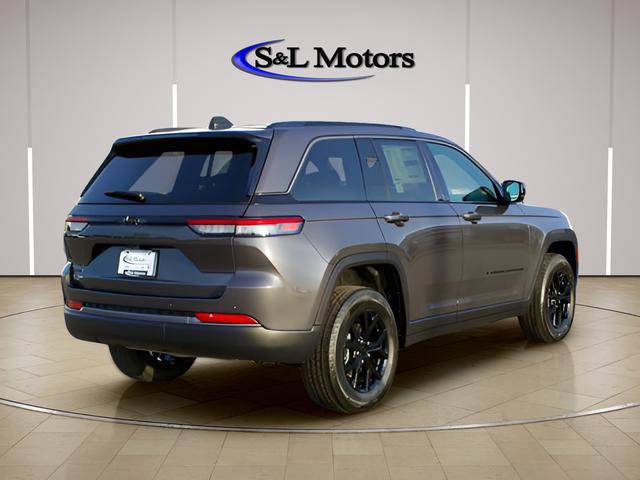 New 2026 Jeep Grand Cherokee Altitude AWD/4WD image 9