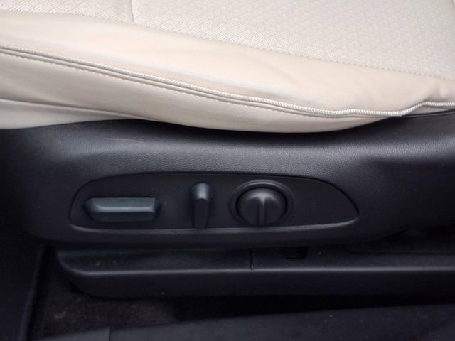 Used 2023 Buick Encore GX Preferred w/ Cold Weather Comfort Package image 4