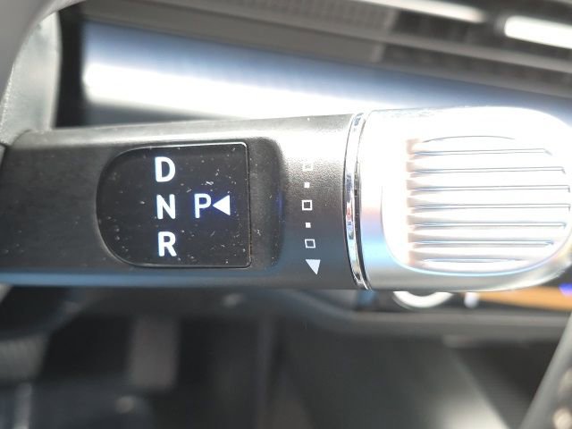 Used 2024 Hyundai Ioniq 6 SE RWD image 12