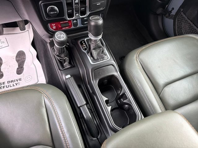 Used 2024 Jeep Gladiator Mojave AWD/4WD image 24