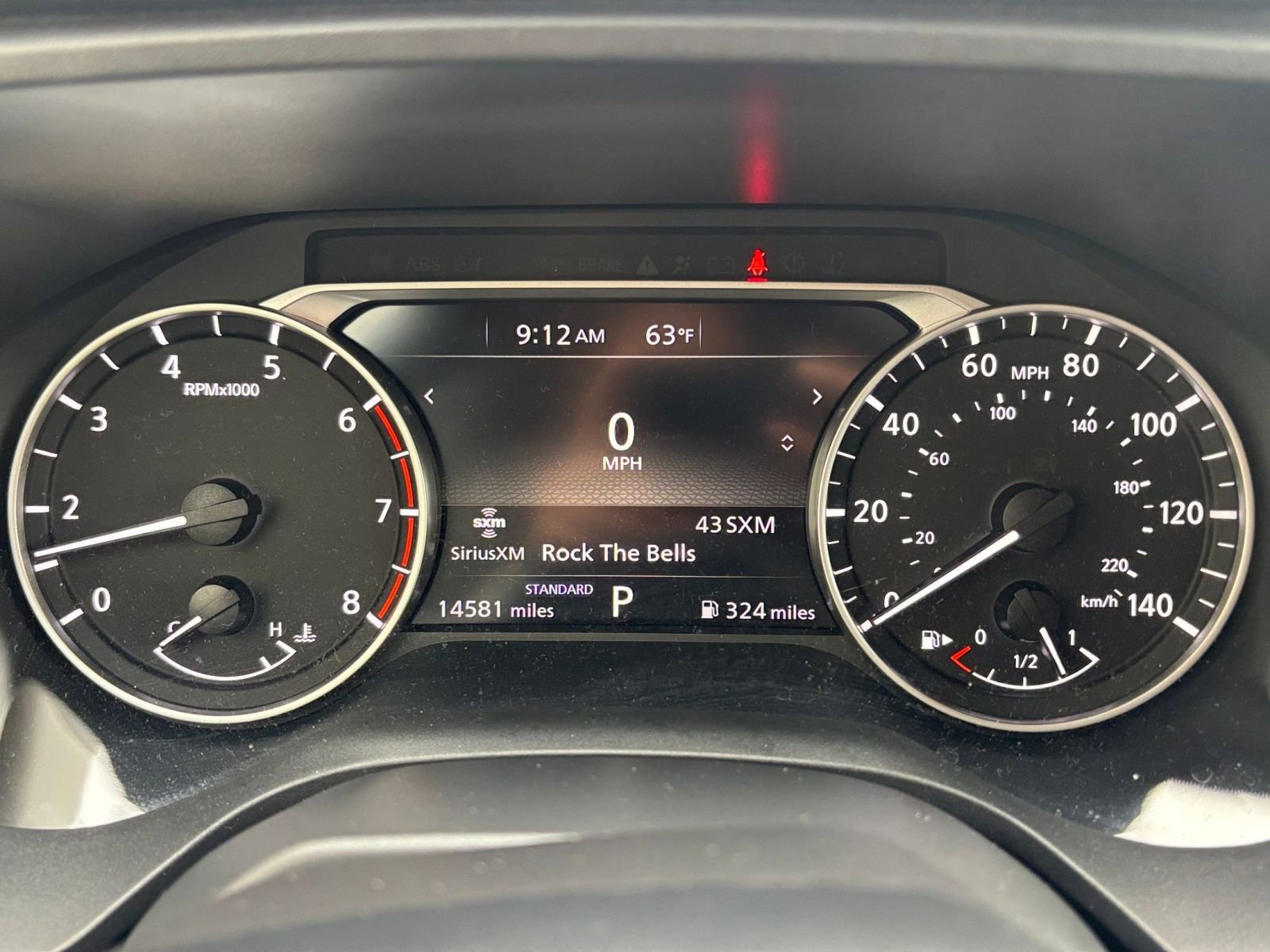 Used 2025 Nissan Rogue SV image 40