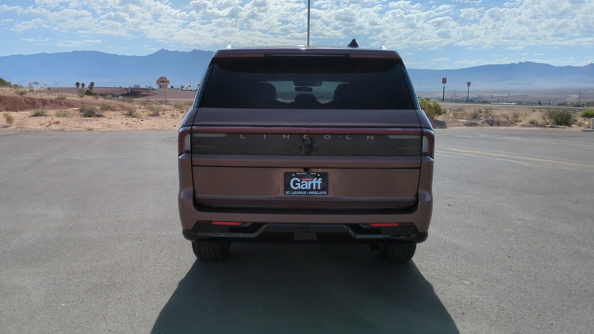 Used 2025 Lincoln Navigator L Black Label AWD/4WD image 4