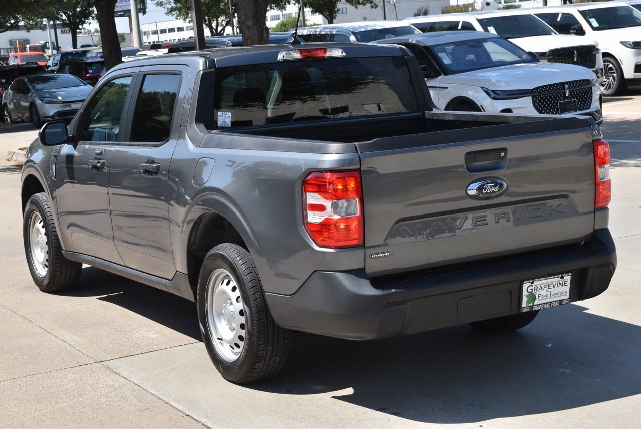 Used 2023 Ford Maverick XL FWD image 10