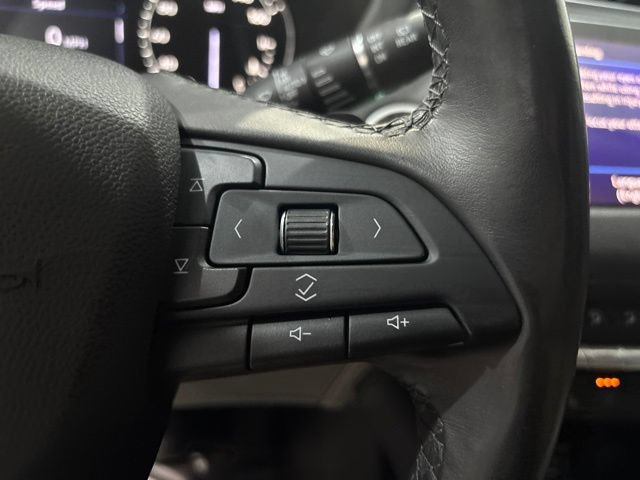 Used 2019 Cadillac XT4 Premium Luxury AWD/4WD image 20