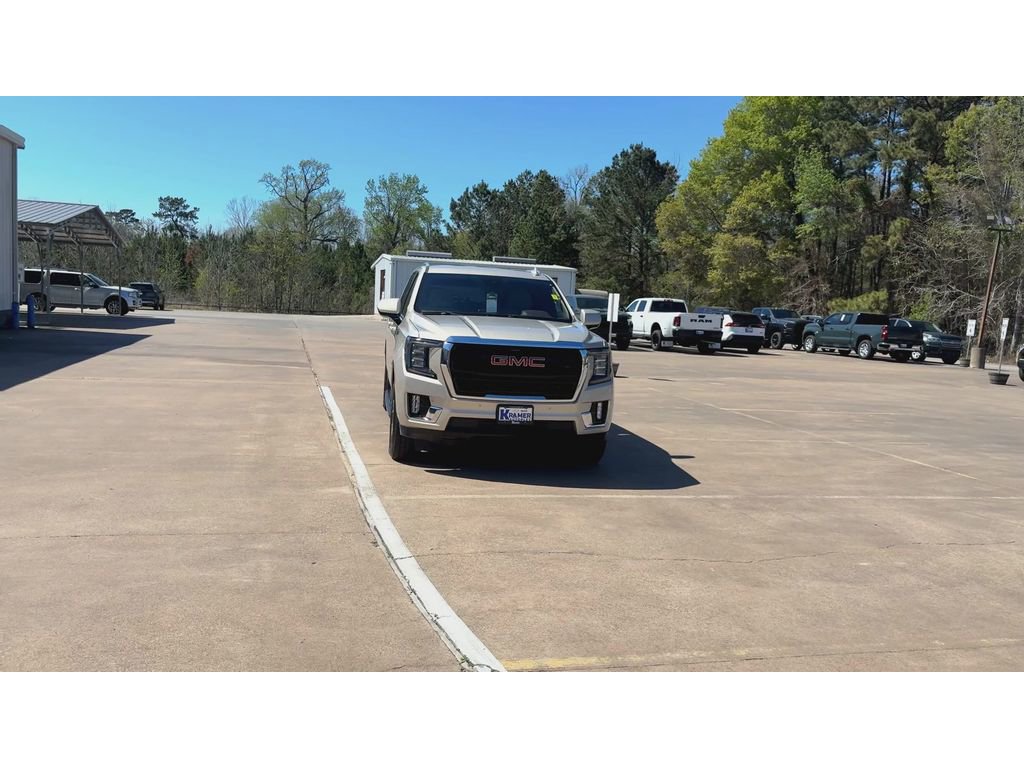 Used 2023 GMC Yukon XL SLE w/ Gmc Pro Safety Plus Package RWD image 3
