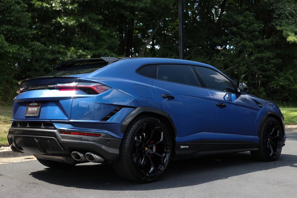 Used 2024 Lamborghini Urus Performante image 2