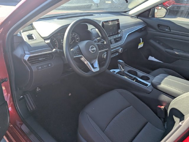New 2026 Nissan Altima 2.5 SV FWD image 16