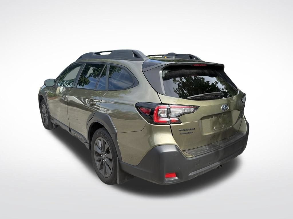 Used 2024 Subaru Outback Onyx Edition XT AWD/4WD image 7