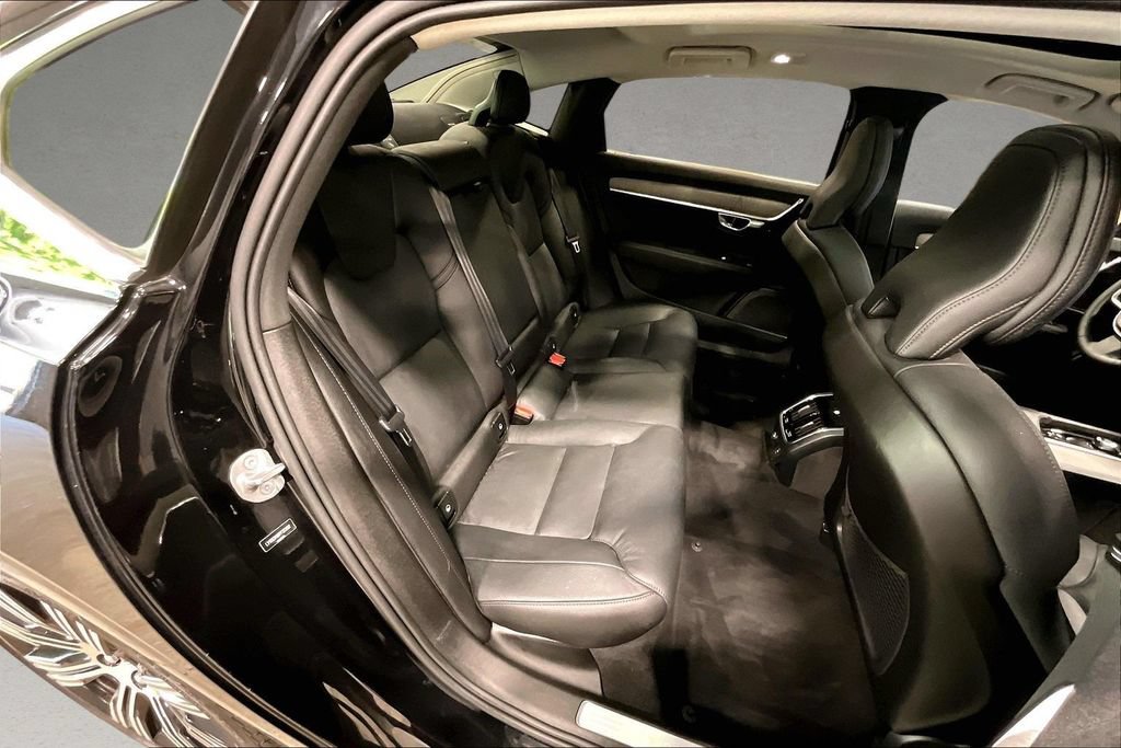 Certified 2023 Volvo S90 B6 Plus w/ Protection Package Premier AWD/4WD image 25