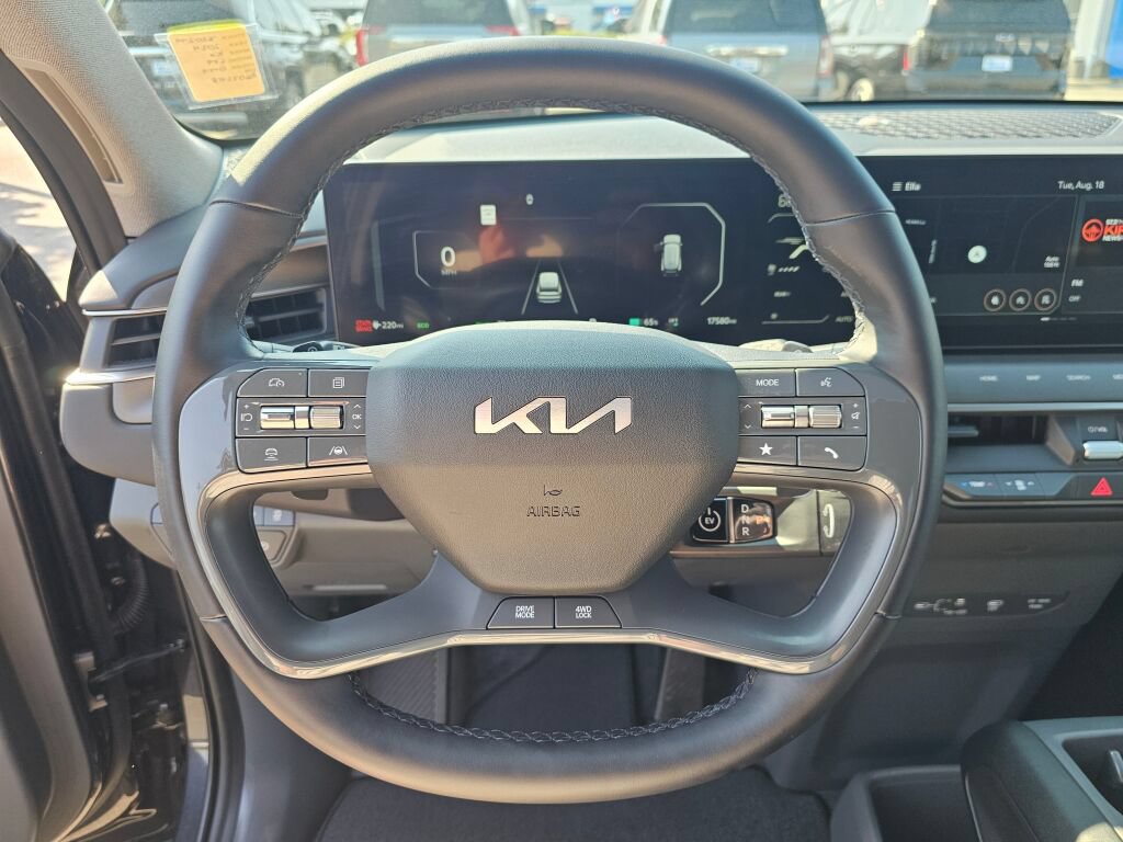 Certified 2024 Kia EV9 Wind AWD/4WD image 12