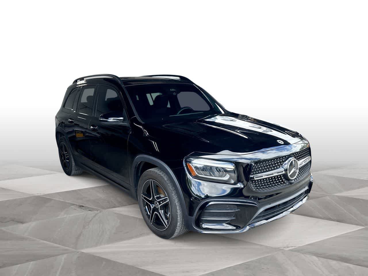 Used 2024 Mercedes-Benz GLB 250 image 2