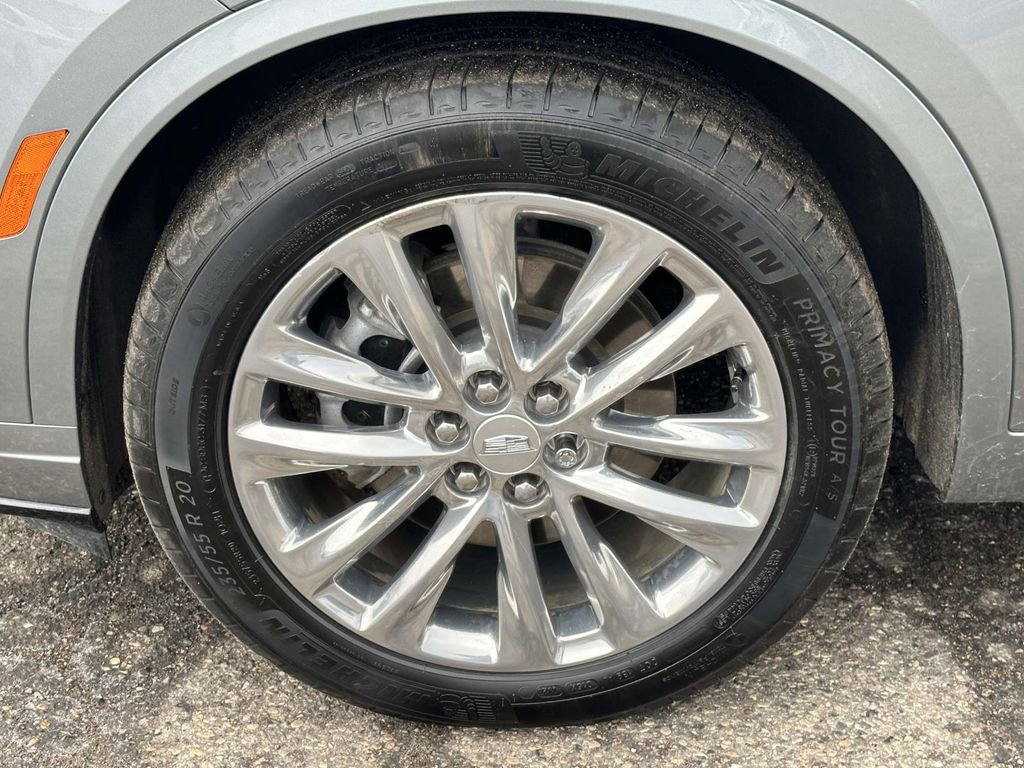 Used 2023 Cadillac XT6 Premium Luxury w/ LPO, Floor Liner Package image 9
