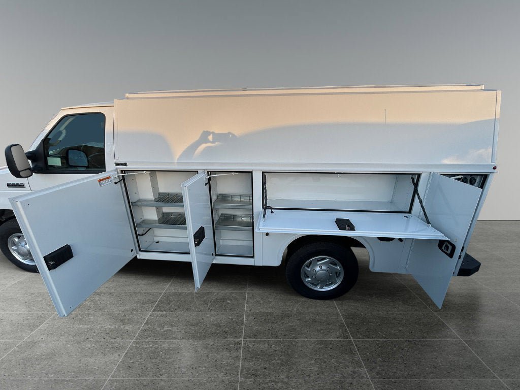 New 2026 Ford E-350 and Econoline 350 Super Duty w/ Power Equipment Group RWD image 2