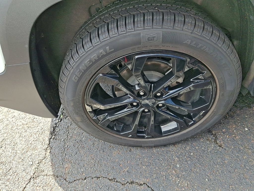 Certified 2021 GMC Terrain SLE w/ Driver Convenience Package AWD/4WD image 8