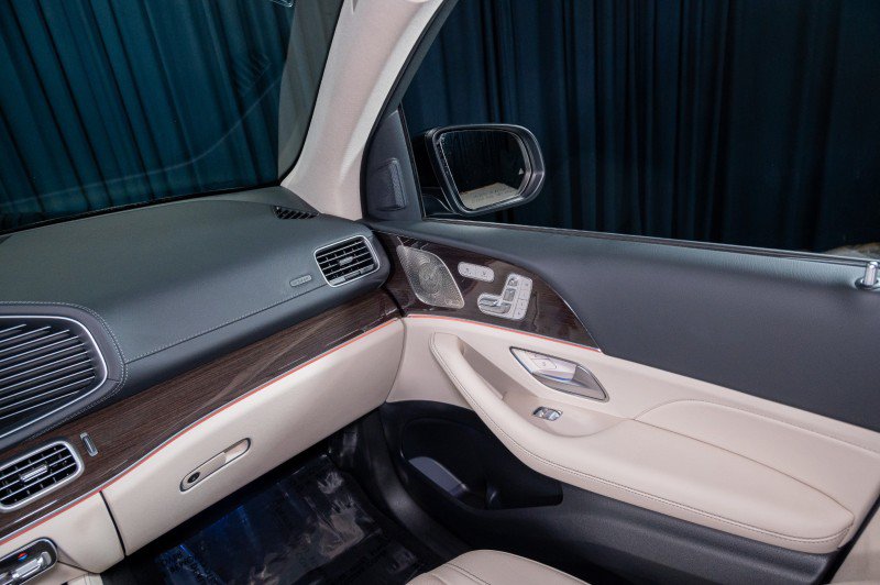 Certified 2026 Mercedes-Benz GLS 450 4MATIC image 24