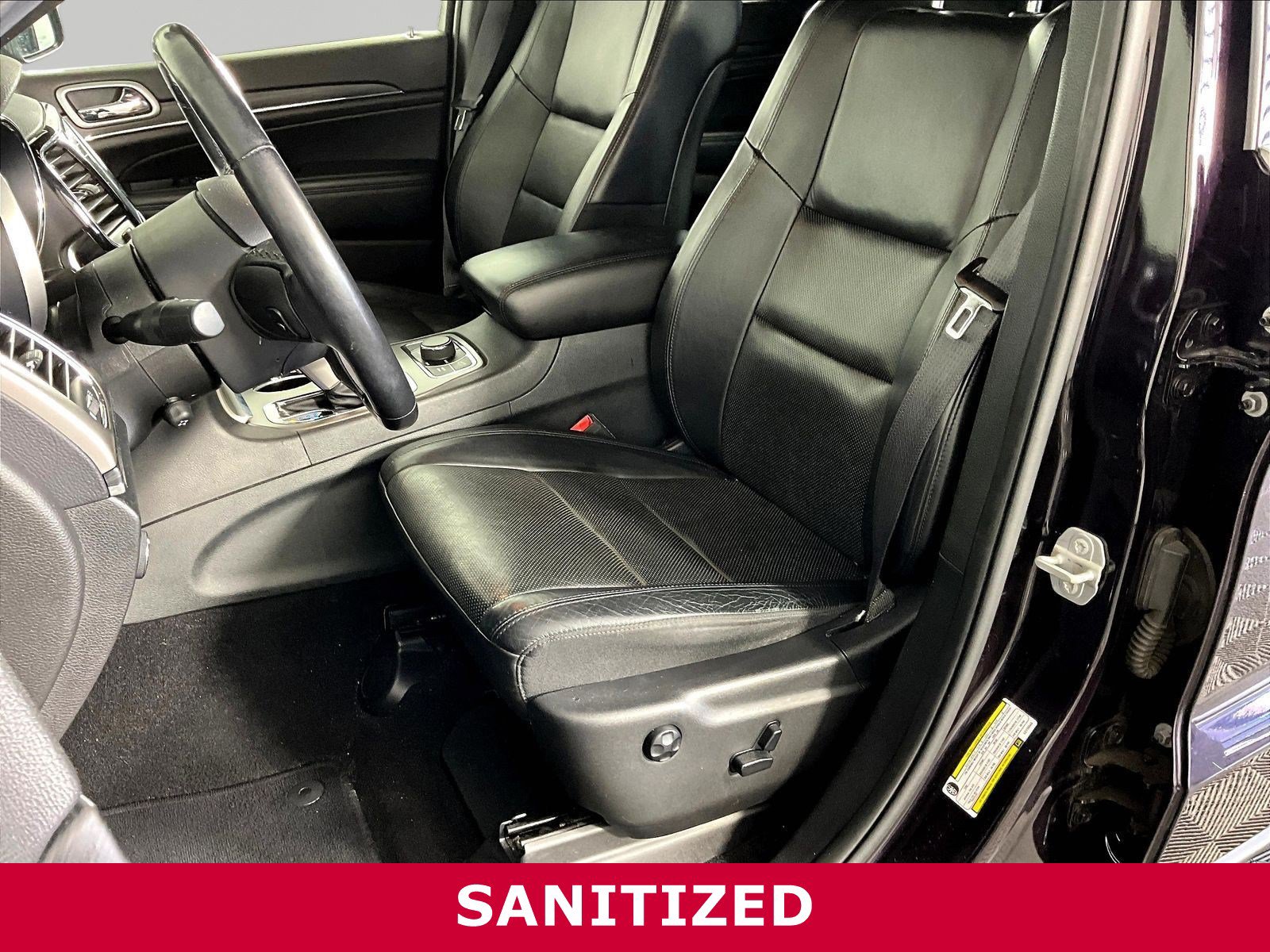 Used 2020 Jeep Grand Cherokee Limited w/ Luxury Group II AWD/4WD image 20