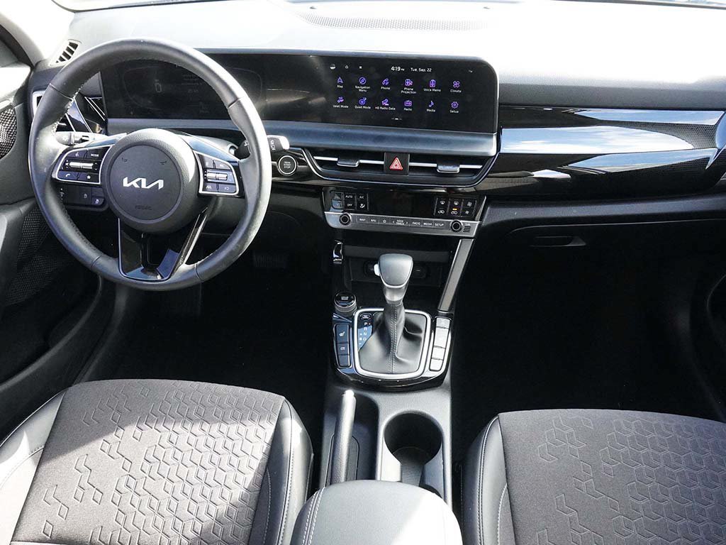 Used 2026 Kia Seltos S AWD/4WD image 37