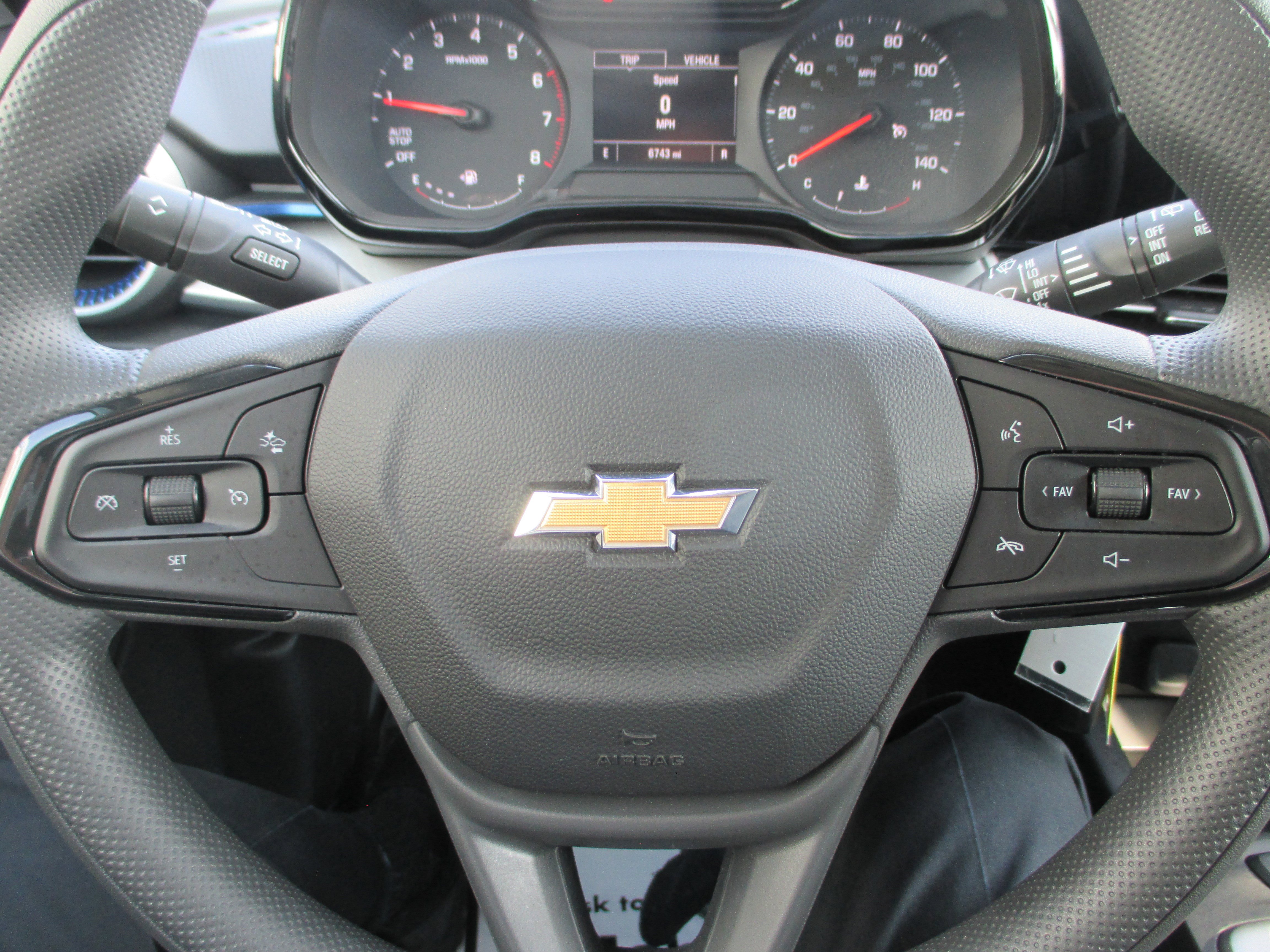 Used 2026 Chevrolet Trax LS w/ LS Convenience Package image 20