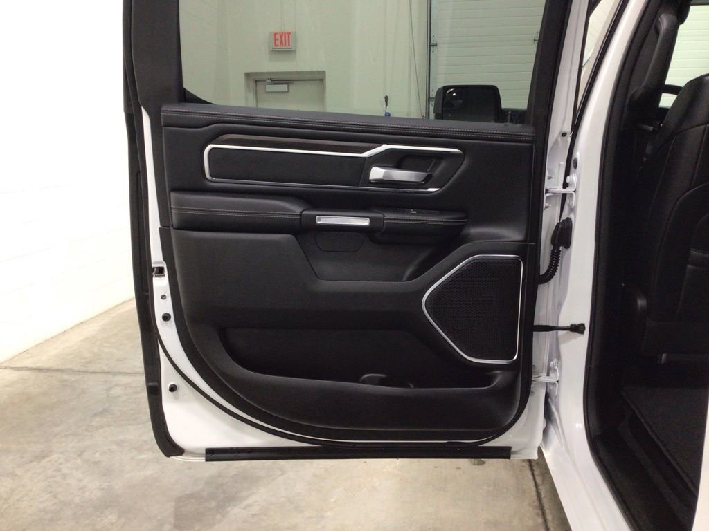 Used 2025 RAM 1500 Laramie image 19