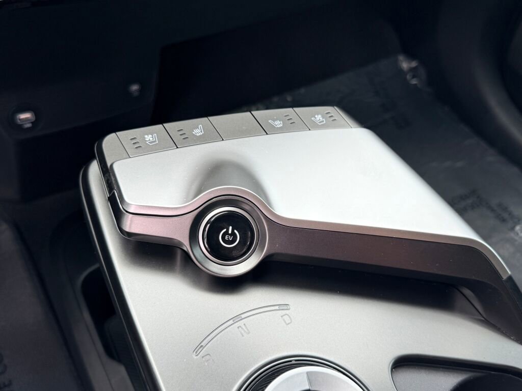 Used 2024 Kia EV6 Wind image 23