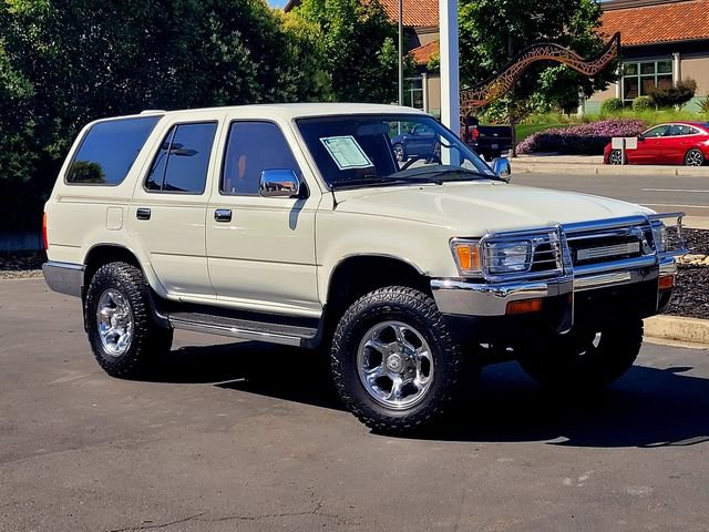 Used 1995 Toyota 4Runner SR5 RWD image 2