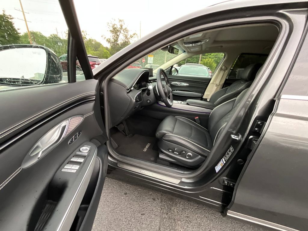 Used 2025 Genesis Electrified GV70 Advanced w/ Prestige Package image 25