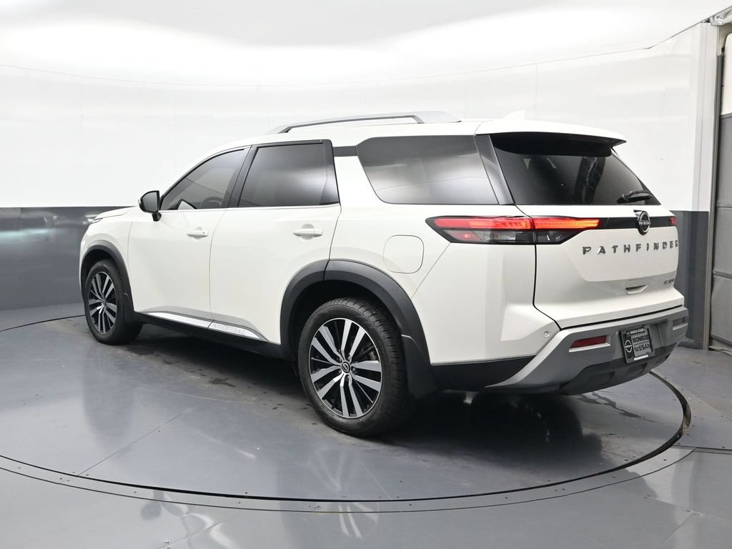 Certified 2023 Nissan Pathfinder Platinum FWD image 7