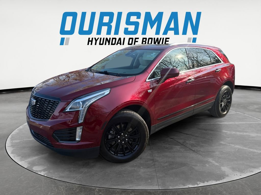 Used 2017 Cadillac XT5 Luxury w/ Driver Awareness Package image 2