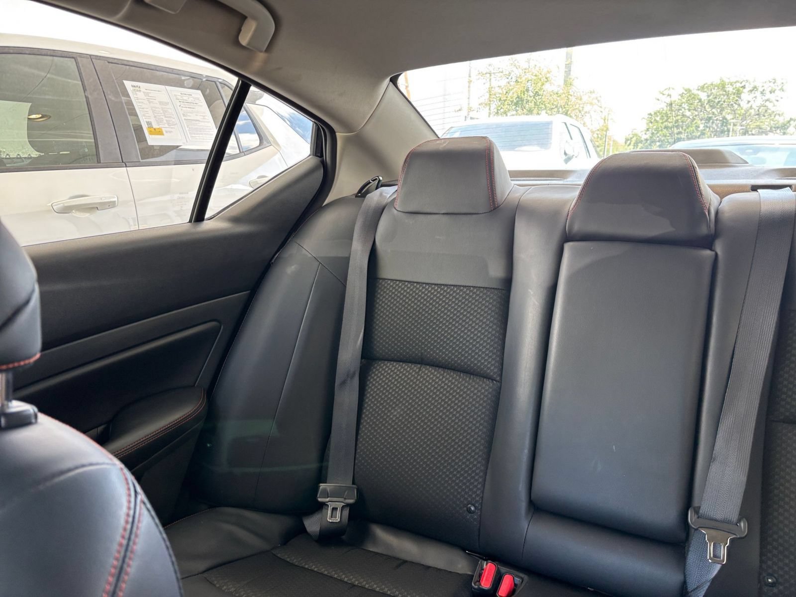 Used 2025 Nissan Altima 2.5 SR FWD image 39