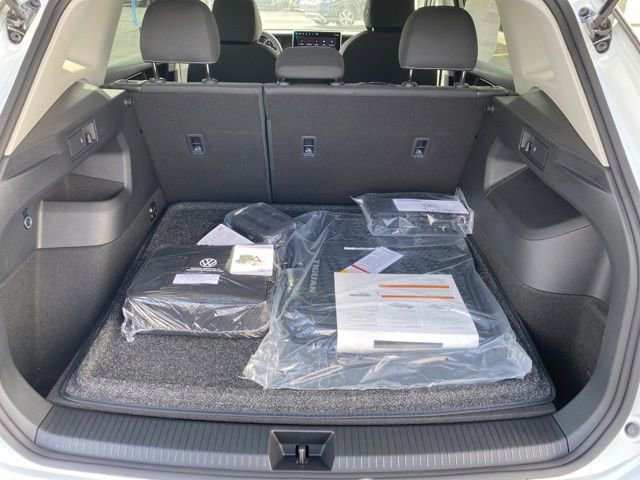 Used 2025 Volkswagen Tiguan S AWD/4WD image 56