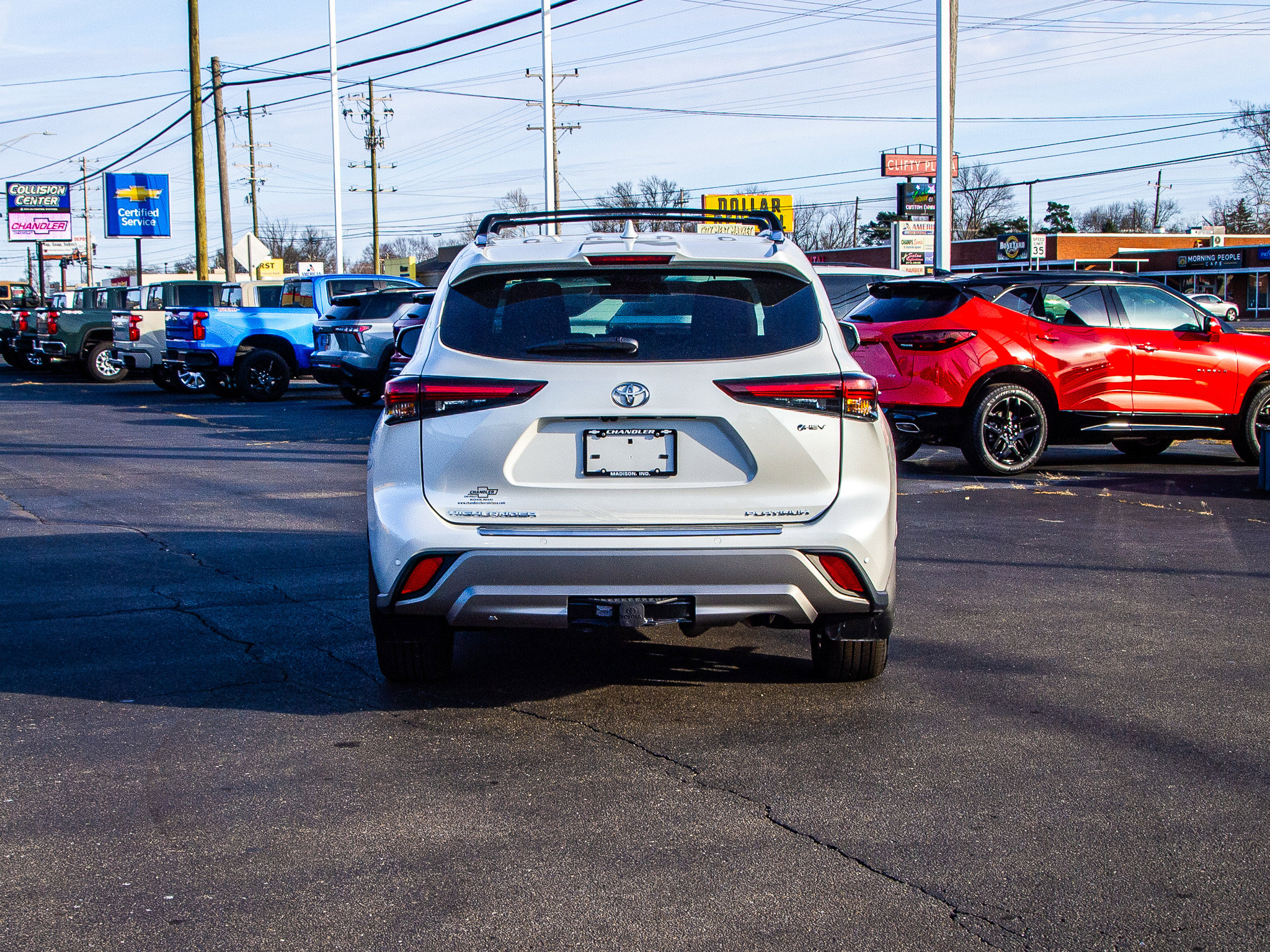 Used 2025 Toyota Highlander Platinum AWD/4WD image 6