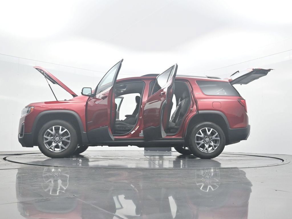 Used 2023 GMC Acadia SLT FWD image 44