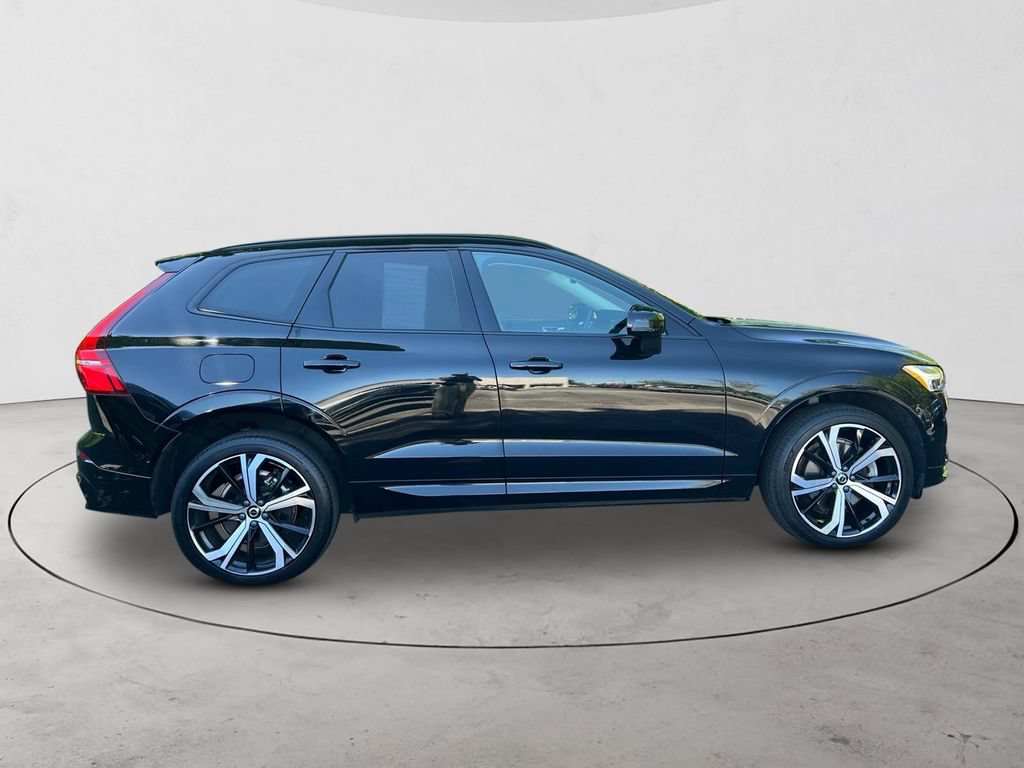 Certified 2023 Volvo XC60 B5 Ultimate AWD/4WD image 6