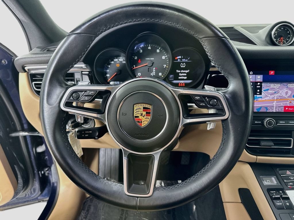 Used 2020 Porsche Macan AWD/4WD image 12