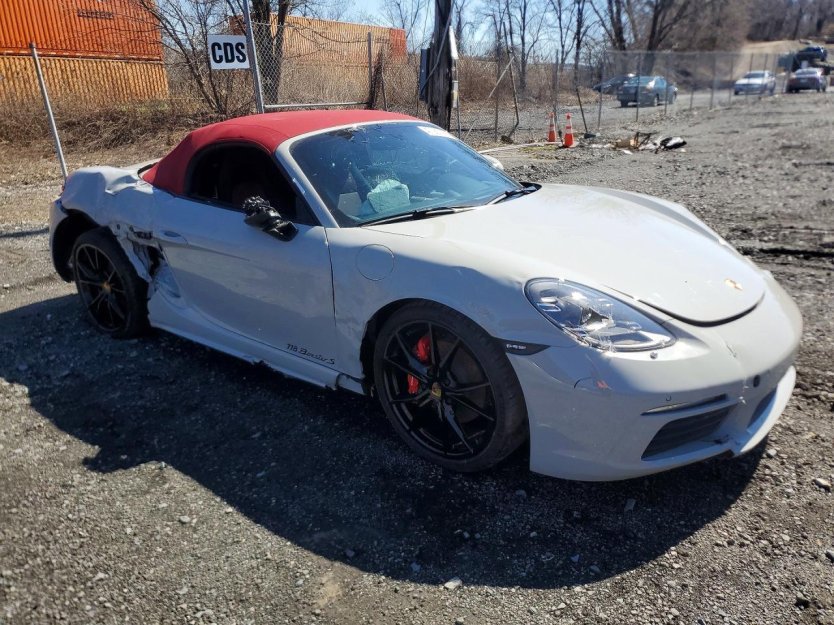 Used 2025 Porsche 718 Boxster S image 1