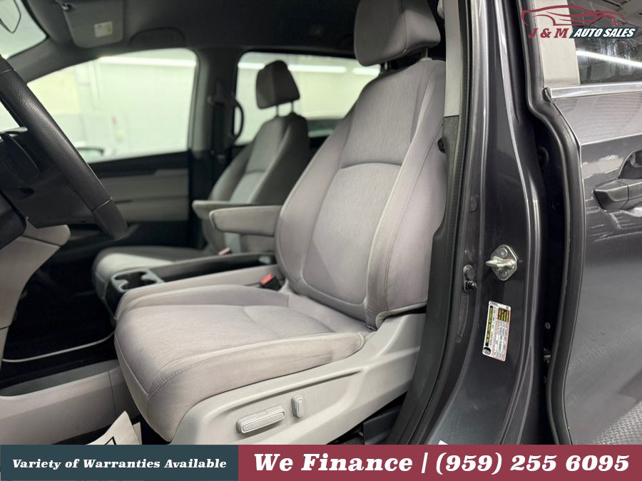Used 2019 Honda Odyssey LX image 15