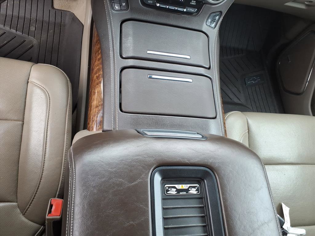 Used 2020 Chevrolet Tahoe Premier w/ Max Trailering Package image 16