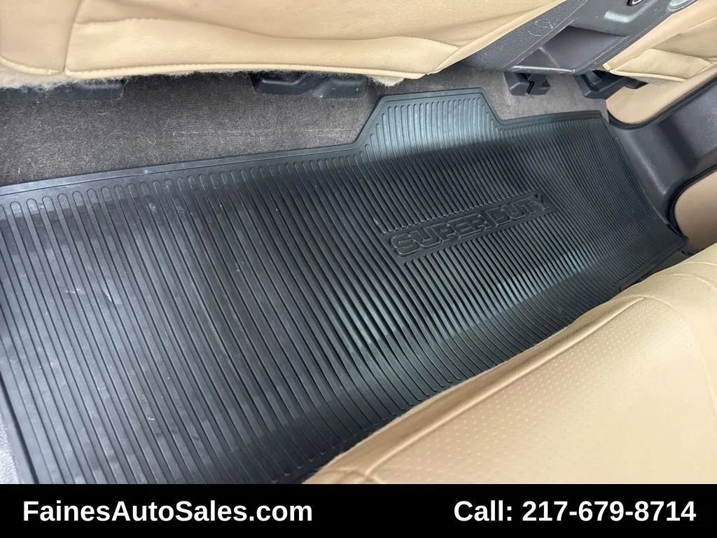 Used 2015 Ford F250 Lariat w/ Chrome Package image 48