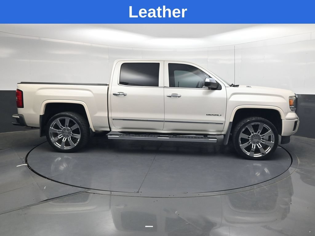 Used 2014 GMC Sierra 1500 Denali w/ Driver Alert Package AWD/4WD image 3