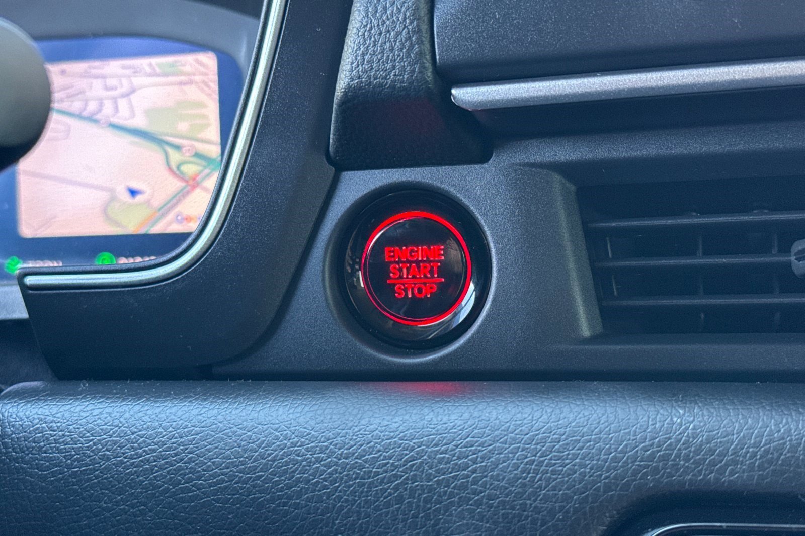 Certified 2026 Honda Passport RTL image 32