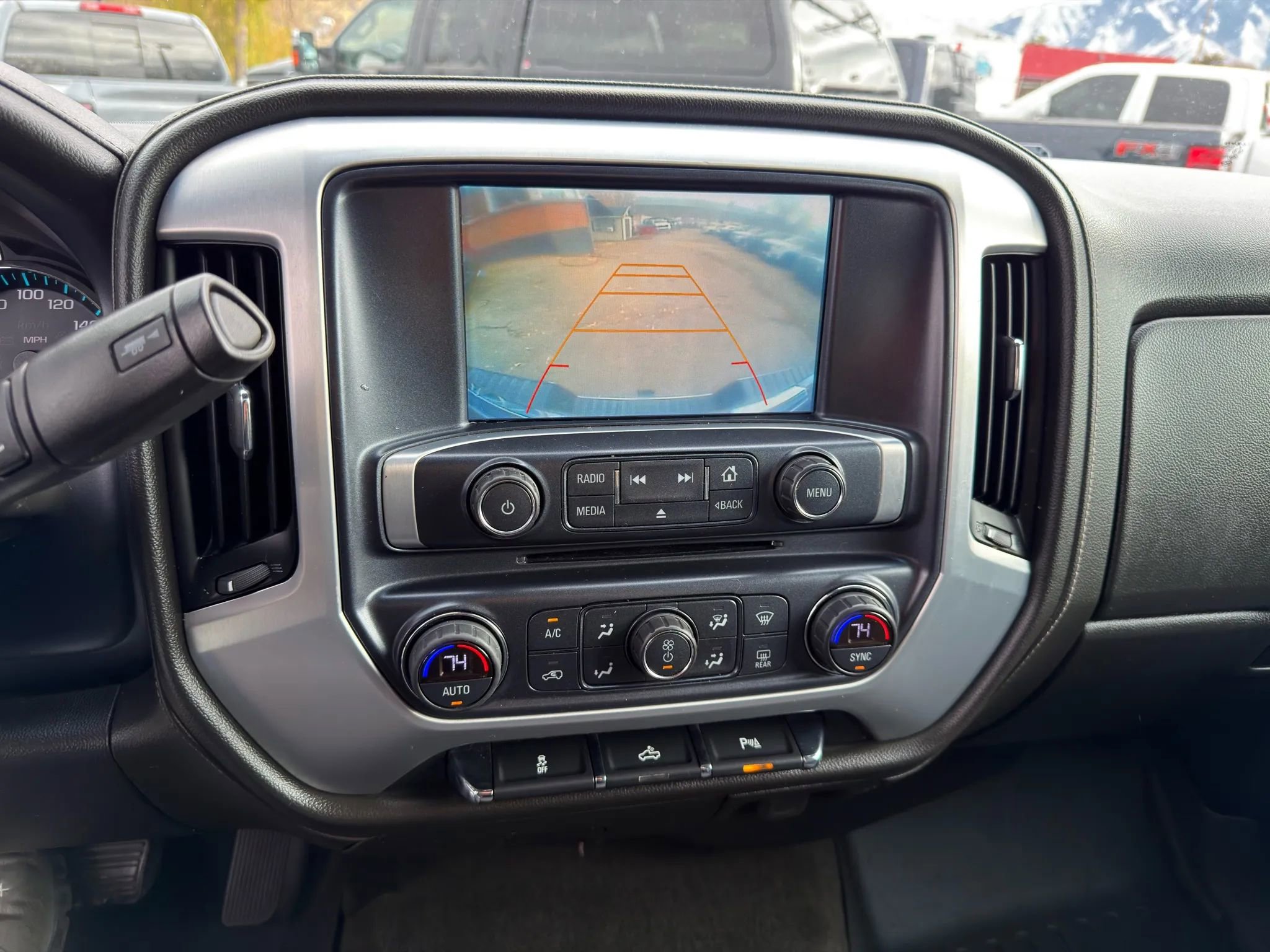 Used 2017 GMC Sierra 2500 SLE image 24
