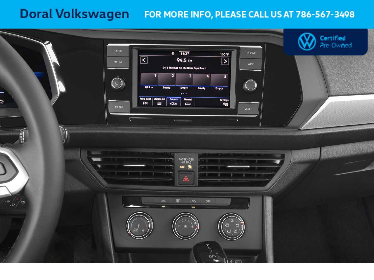 Used 2023 Volkswagen Jetta S image 7