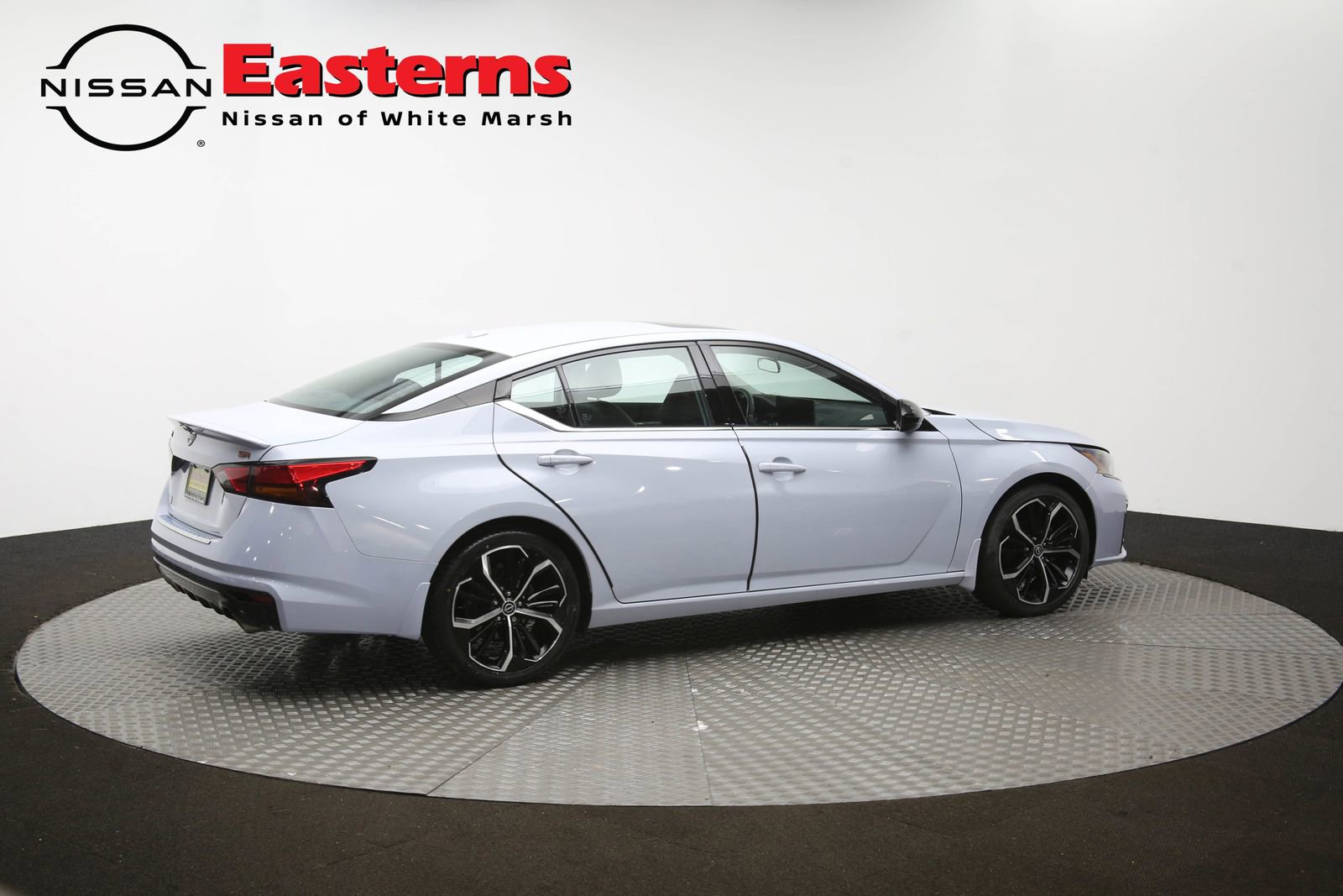 Used 2023 Nissan Altima 2.5 SR w/ SR Premium Package FWD image 42