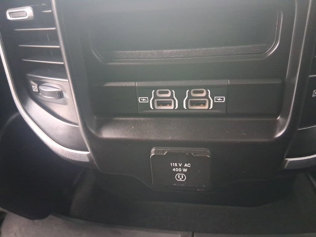 Used 2021 RAM 1500 Big Horn image 17