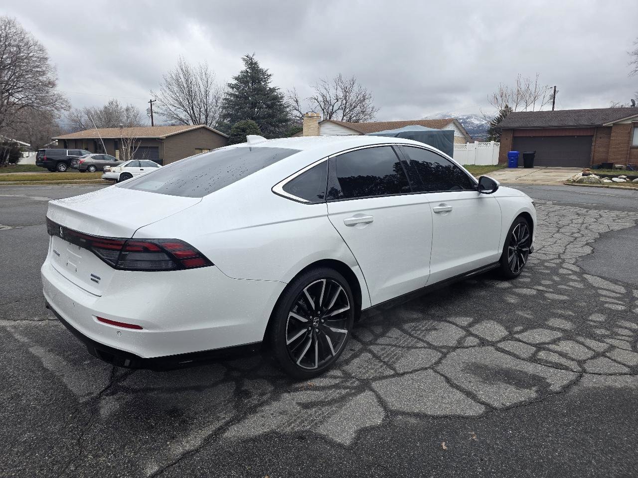 Used 2023 Honda Accord Touring image 6