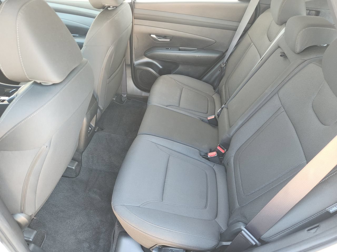 Certified 2025 Hyundai Tucson SE FWD image 29