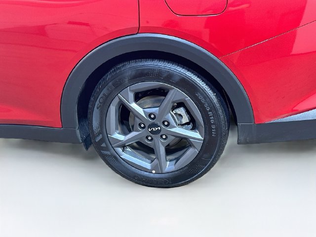 Used 2025 Kia K4 FWD image 5